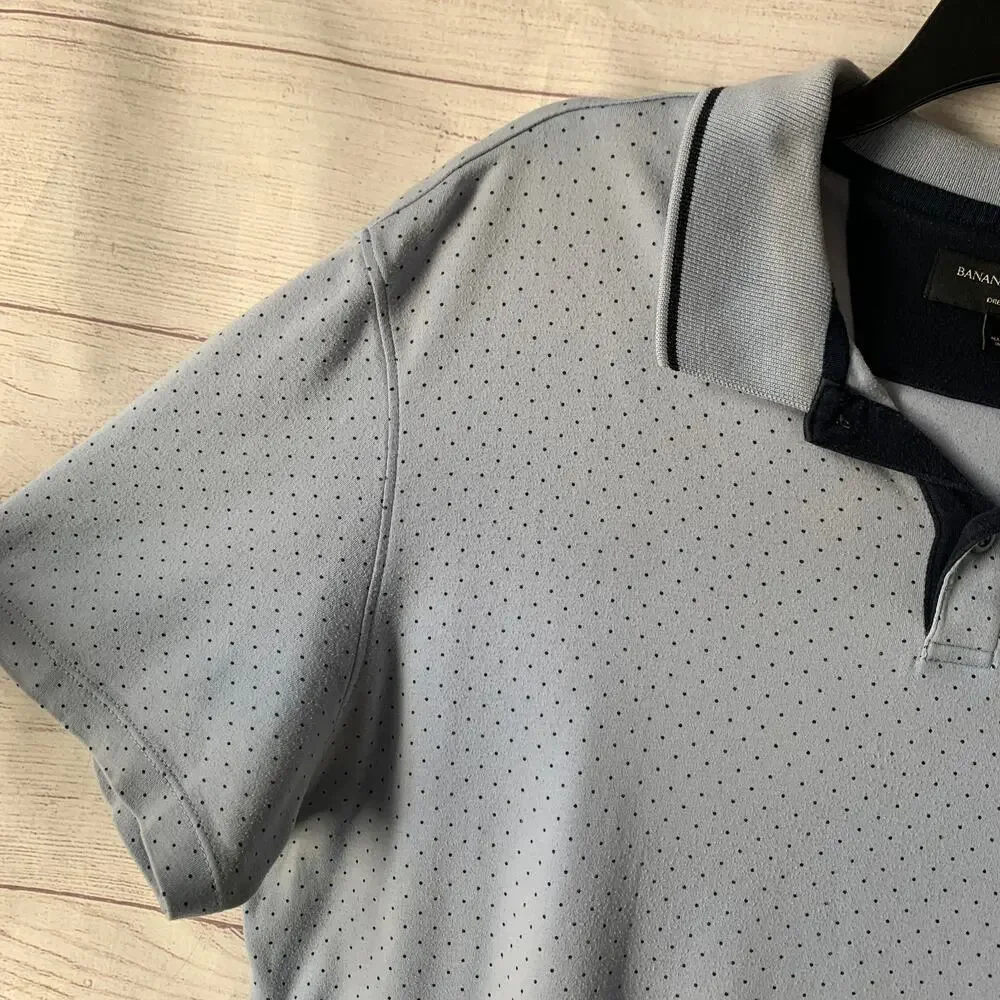Banana Republic Men's Light Blue Polka Dot Polo Shirt Short Sleeves Size Large